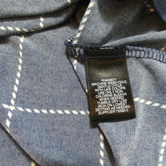 Liz Claiborne Career Women's Tunic Blouse Bell Sleeves Navy Pleated Business - Picture 8 of 8